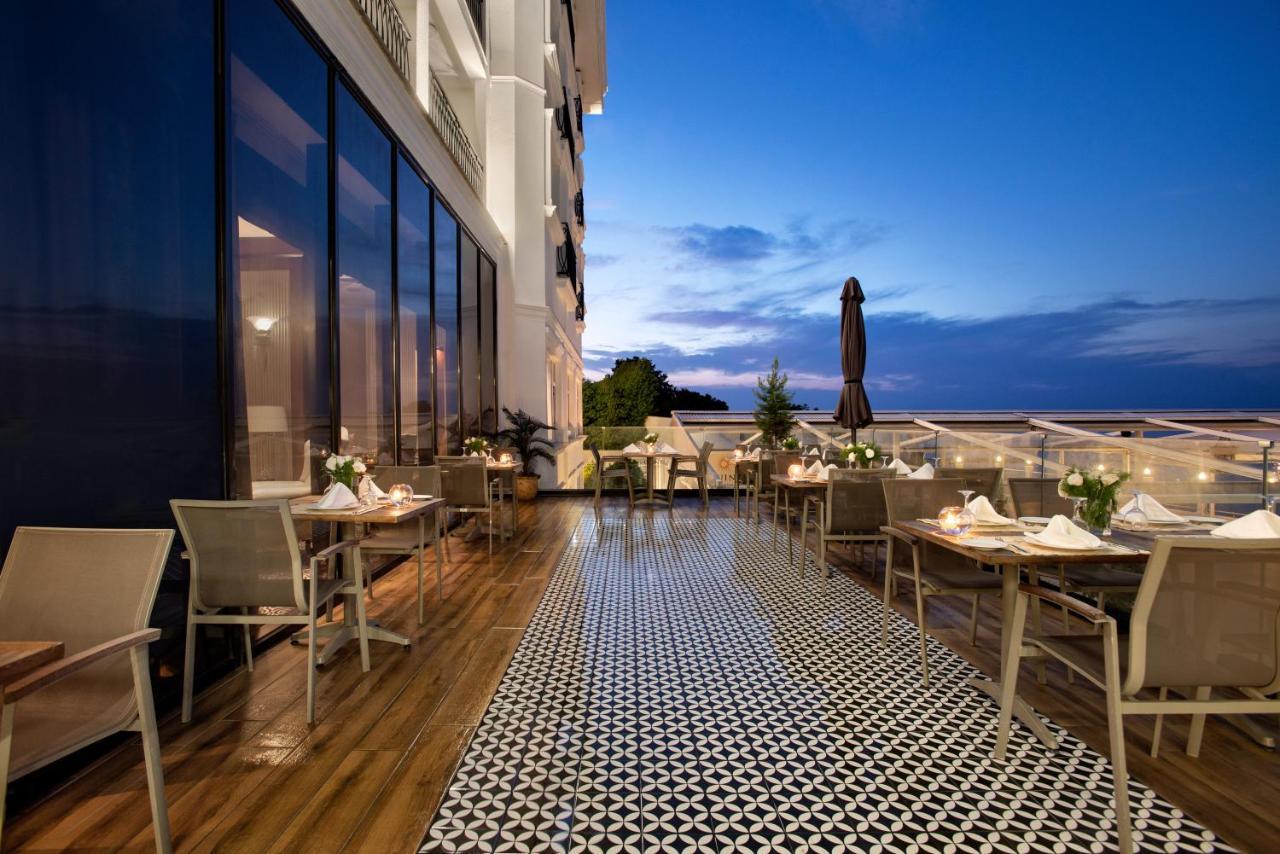 Готель La Quinta By Wyndham 5*