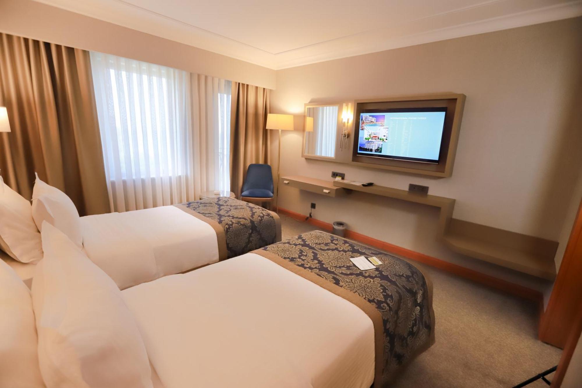 La Quinta By Wyndham 5* Ґіресун