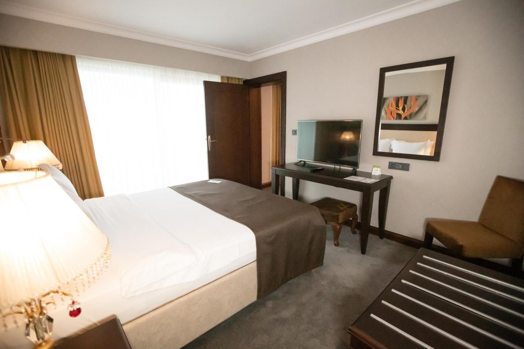 La Quinta By Wyndham 5* Ґіресун